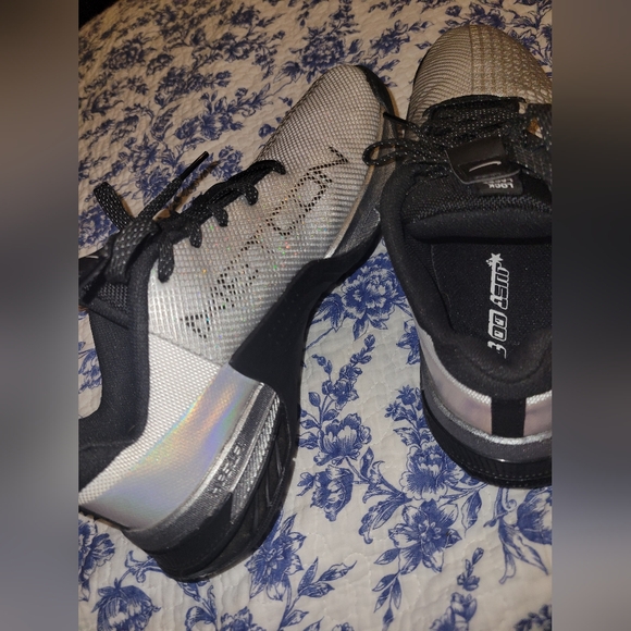 Beautiful women's Metcon Hyperlifts - Picture 5 of 7